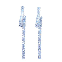 Load image into Gallery viewer, Corde Sophisticated Earrings
