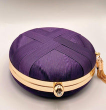Load image into Gallery viewer, Iure Purple Evening Bag
