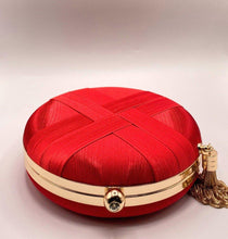 Load image into Gallery viewer, Iure Red Evening Bag
