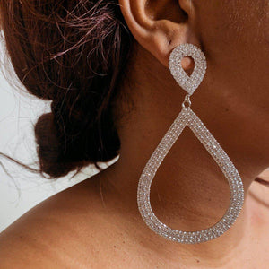 Larme Silver Bold Earrings