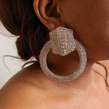Load image into Gallery viewer, Scudo Statement Earrings
