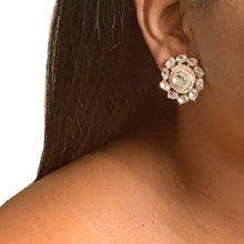 Load image into Gallery viewer, Zeda Stud Earrings

