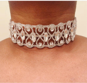 Farah Silver Bold Choker Necklace