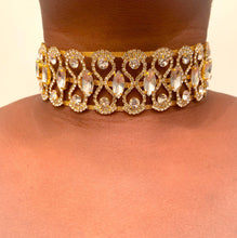 Load image into Gallery viewer, Farah Rose Gold Bold Choker Necklace
